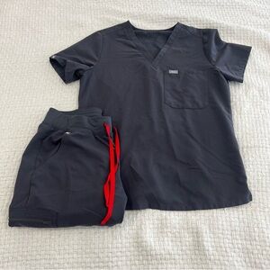 FIGS Scrub Set Catarina One Pocket Top Zamora Joggers Charcoal M Tall